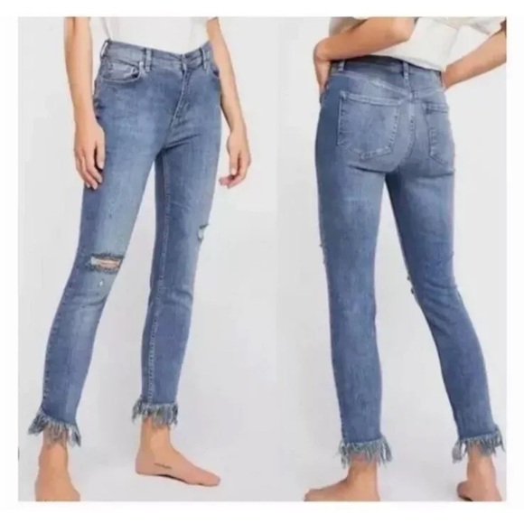 Women’s Free People Great Heights Frayed Skinny Jeans - Picture 3 of 8